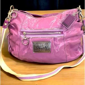 Coach Poppy Shoulder Bag Satchel Purse, lavender violet patent leather,
RARE! '